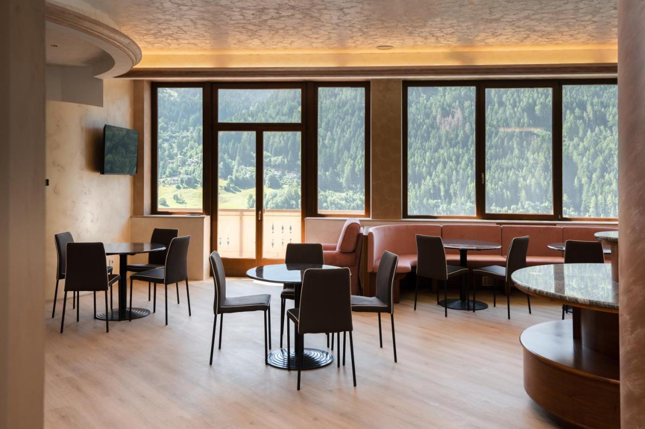 Hotel Vezza Alpine Lodge & Spa Vezza dʼOglio Εξωτερικό φωτογραφία