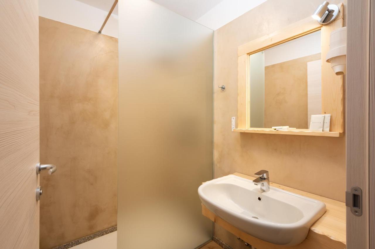 Hotel Vezza Alpine Lodge & Spa Vezza dʼOglio Εξωτερικό φωτογραφία