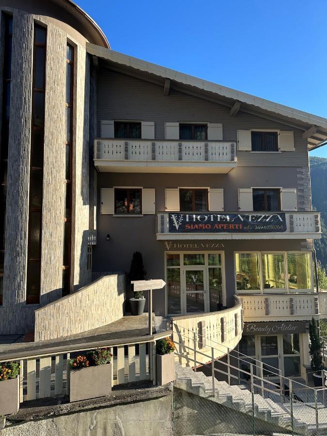 Hotel Vezza Alpine Lodge & Spa Vezza dʼOglio Εξωτερικό φωτογραφία